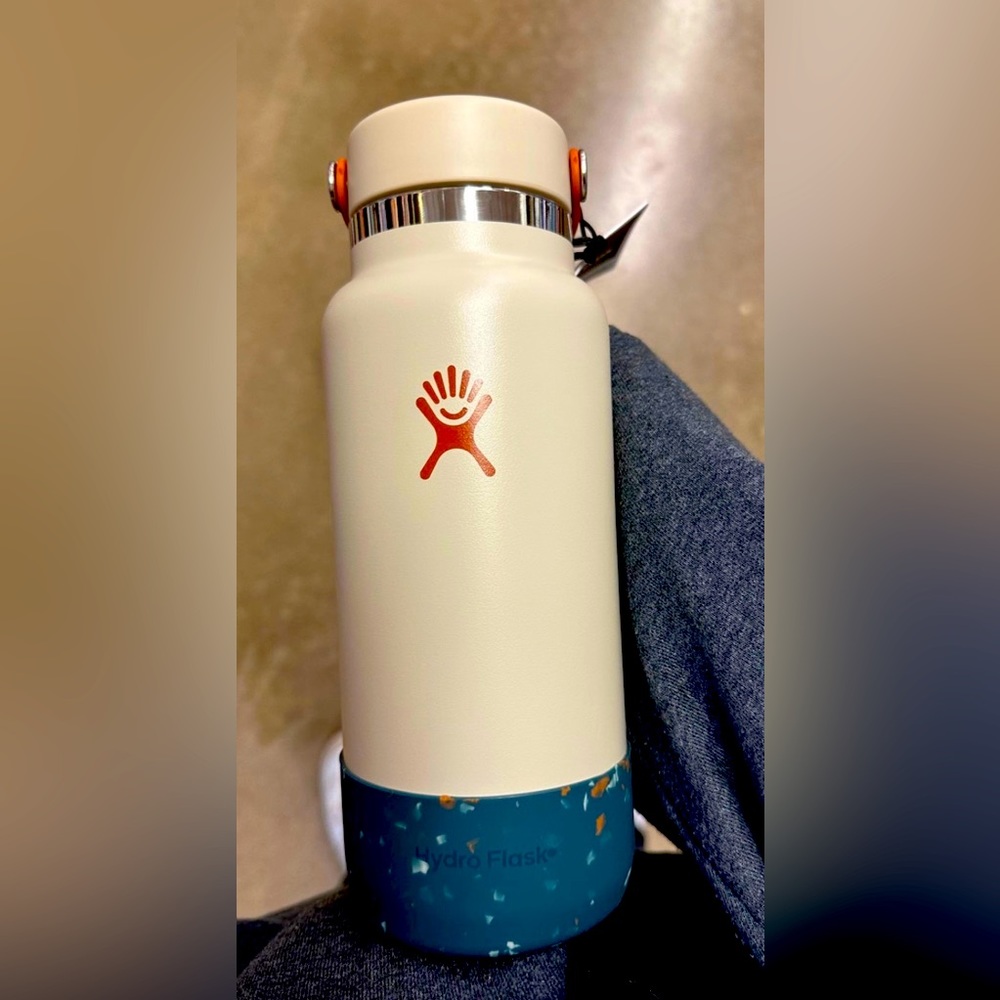 Hydro Flask Tumbler**** Limited Edition